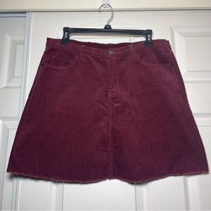 BlankNYC Burgundy Corduroy Raw Hem Mini Skirt Sz 28